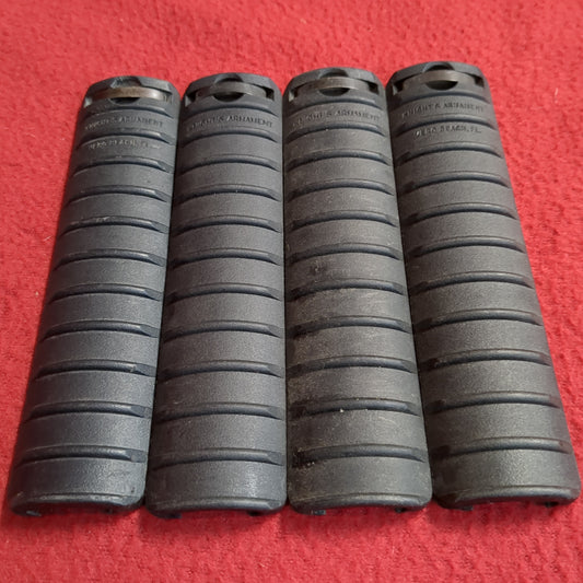 *LOT of Four* Knights Armament 1S002 11 Rail Rib Cover KAC Good Condition (FB18-APR488)