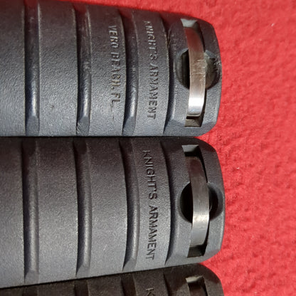*LOT of Four* Knights Armament 1S002 11 Rail Rib Cover KAC Good Condition (FB18-APR488)