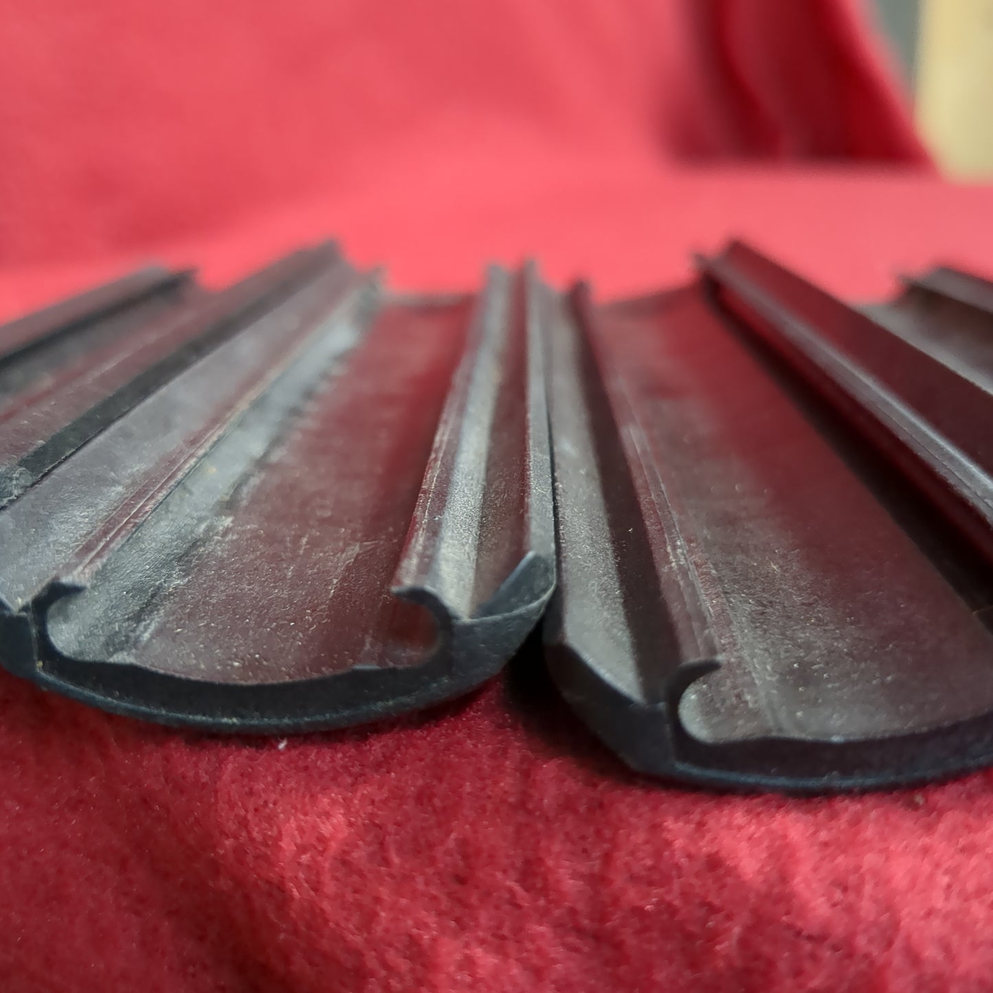 *LOT of Four* Knights Armament 1S002 11 Rail Rib Cover KAC Good Condition (FB18-APR488)