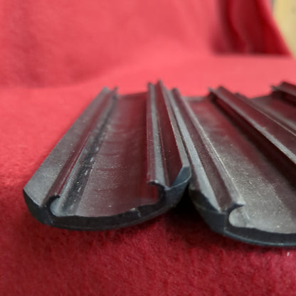 *LOT of Four* Knights Armament 1S002 11 Rail Rib Cover KAC Good Condition (FB18-APR488)