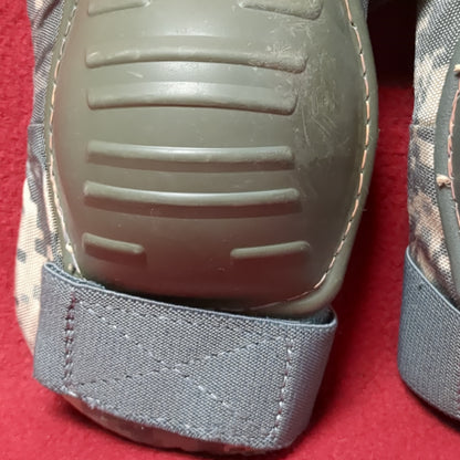 SET of US Army Elbow Pads Ripple ACU UCP Digital Camouflage (BB04-May246)