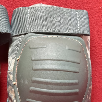 SET of US Army Elbow Pads Ripple ACU UCP Digital Camouflage (BB04-May246)