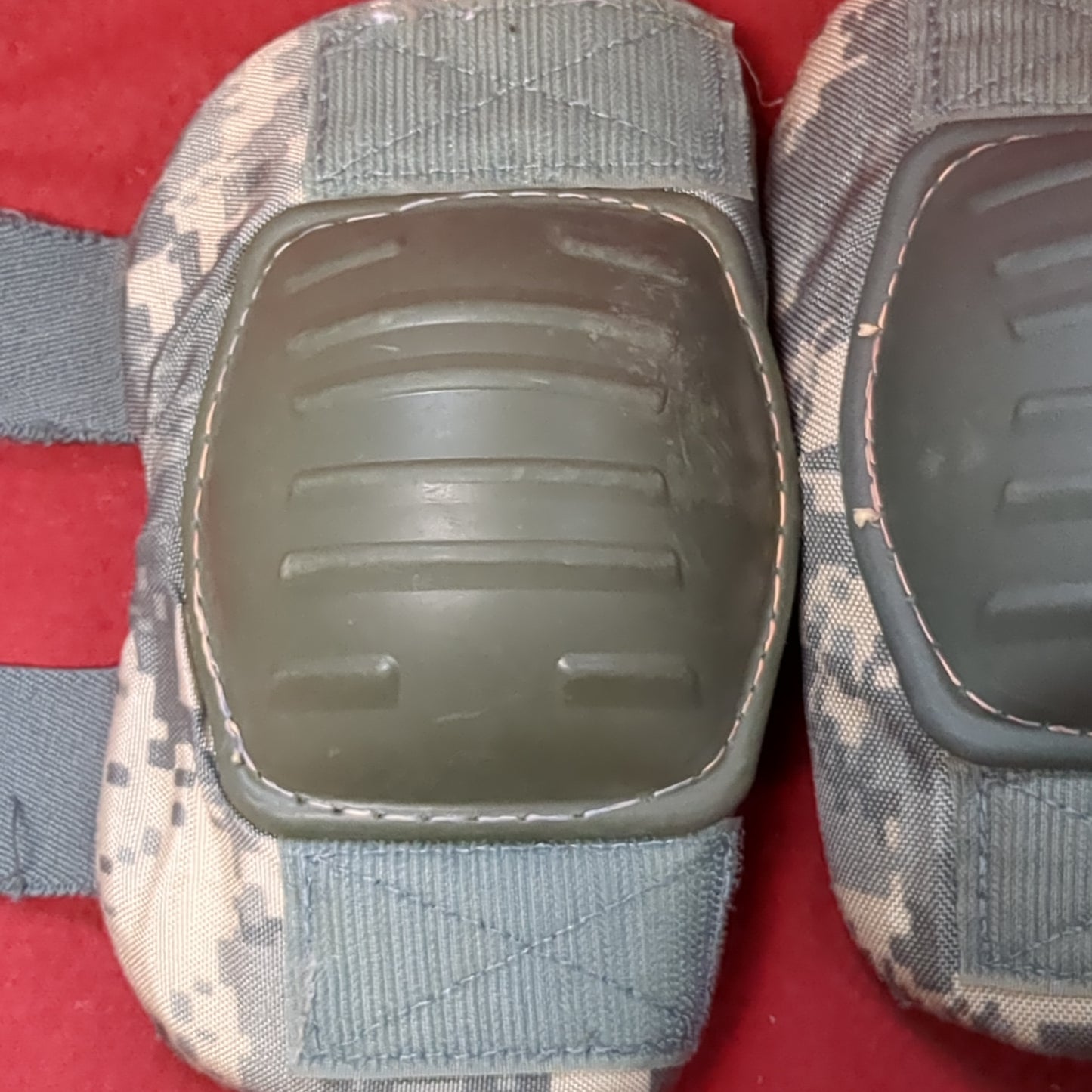 SET of US Army Elbow Pads Ripple ACU UCP Digital Camouflage (BB04-May246)
