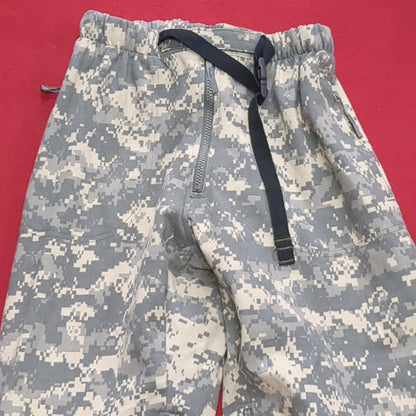 US Army Medium Regular ACU Light Weather Outer Layer (LWOL)Weather Pants Trousers Good Condition (fb16-MAY274)