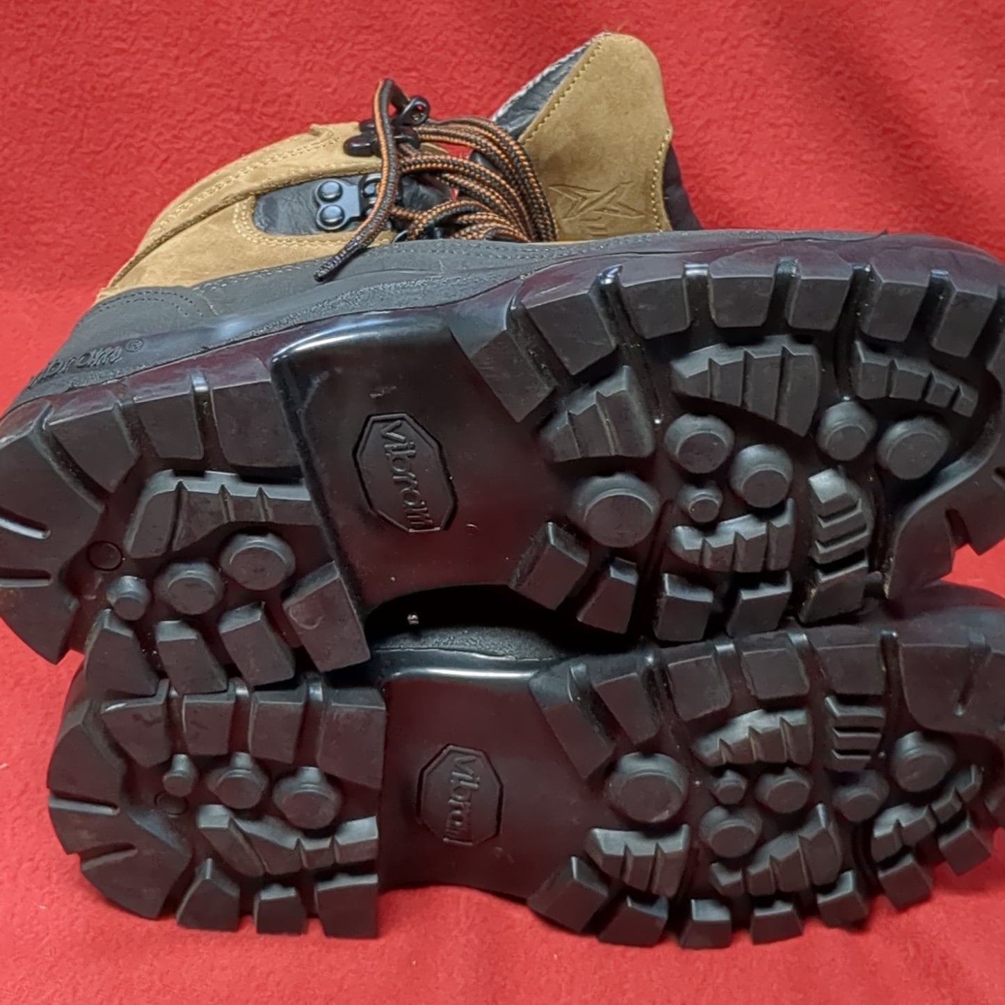 Wellco Brown Military Hiking Combat Boots size 4.5W (BA10-MAY283)