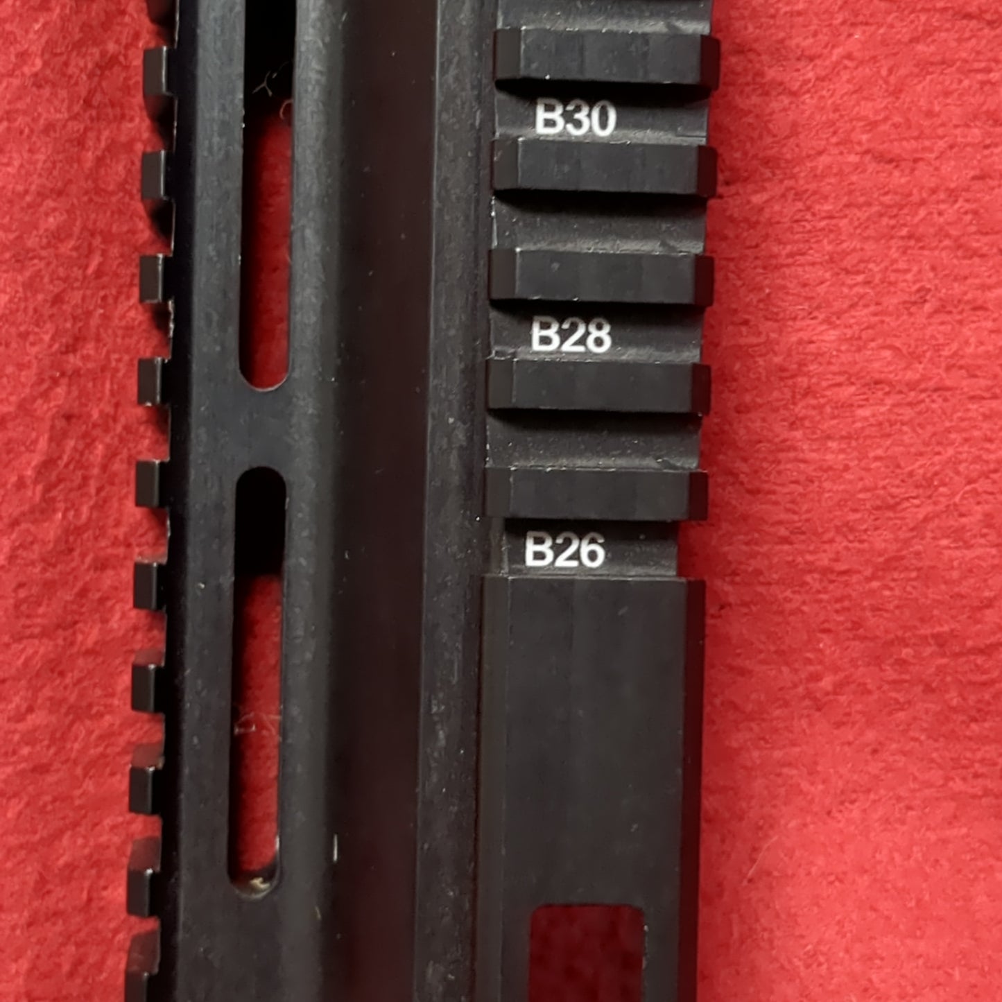 M249 Saw Rail Adapter Right/Bottom Assembly Excellent Condition (FB18-MAY360)