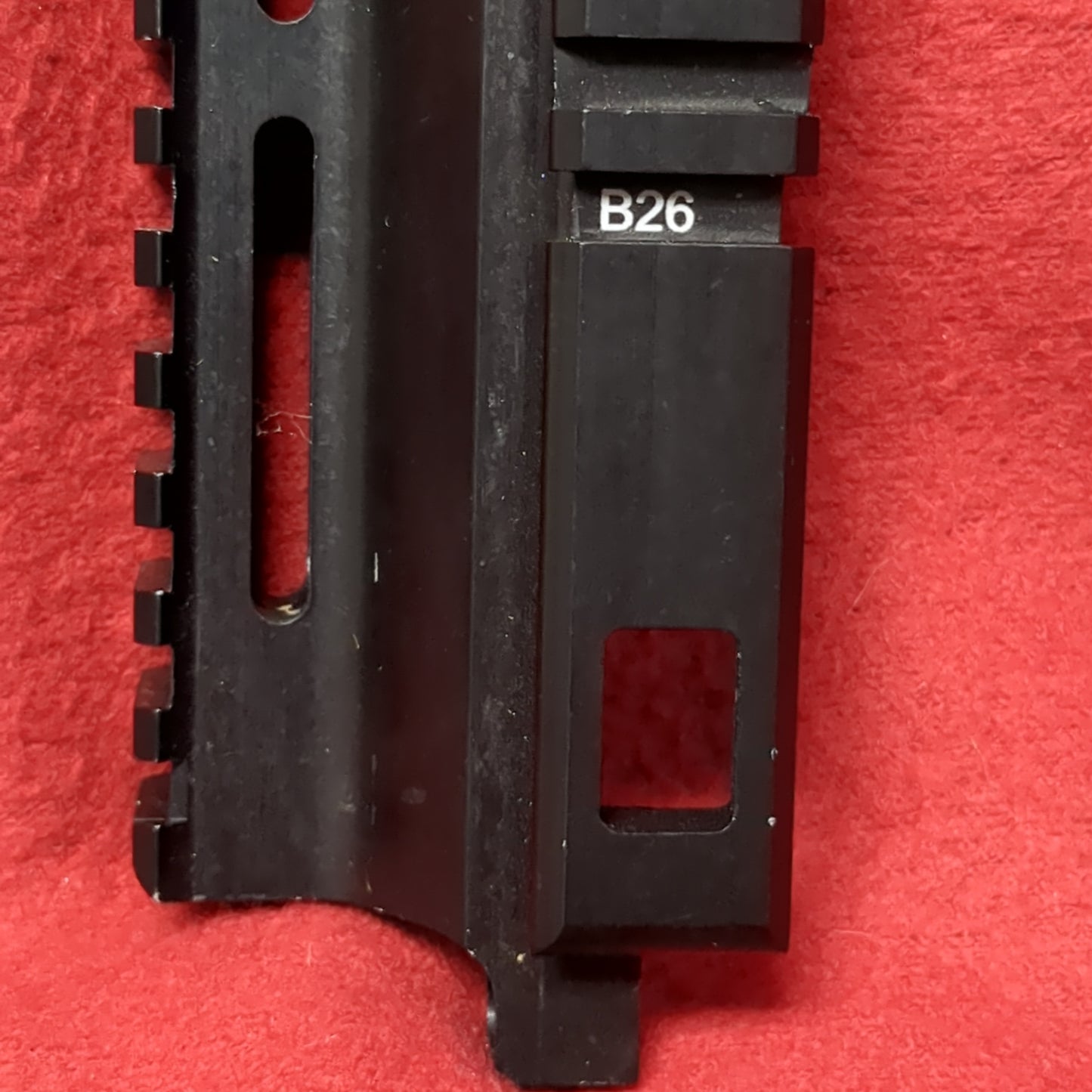 M249 Saw Rail Adapter Right/Bottom Assembly Excellent Condition (FB18-MAY360)