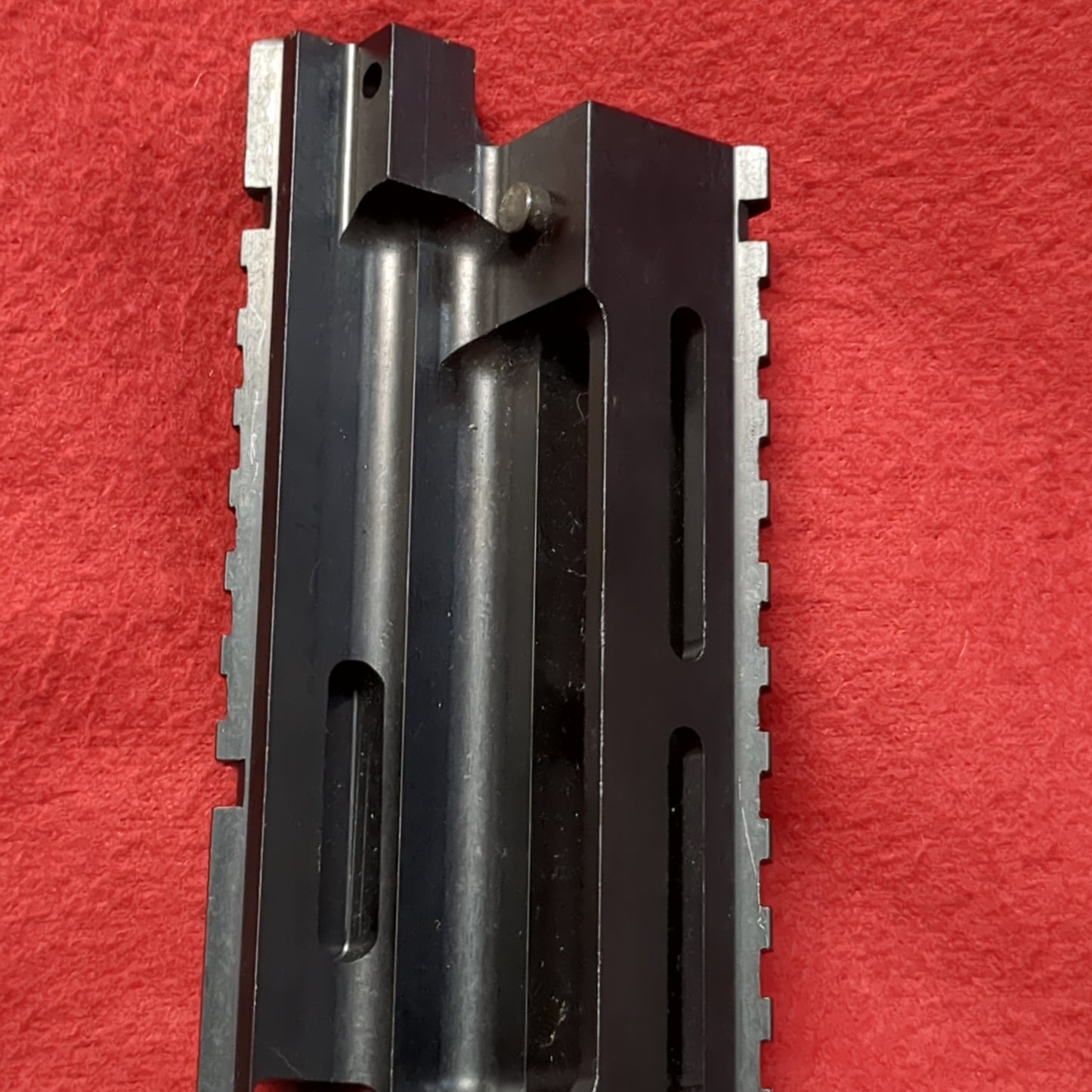 M249 Saw Rail Adapter Right/Bottom Assembly Excellent Condition (FB18-MAY360)
