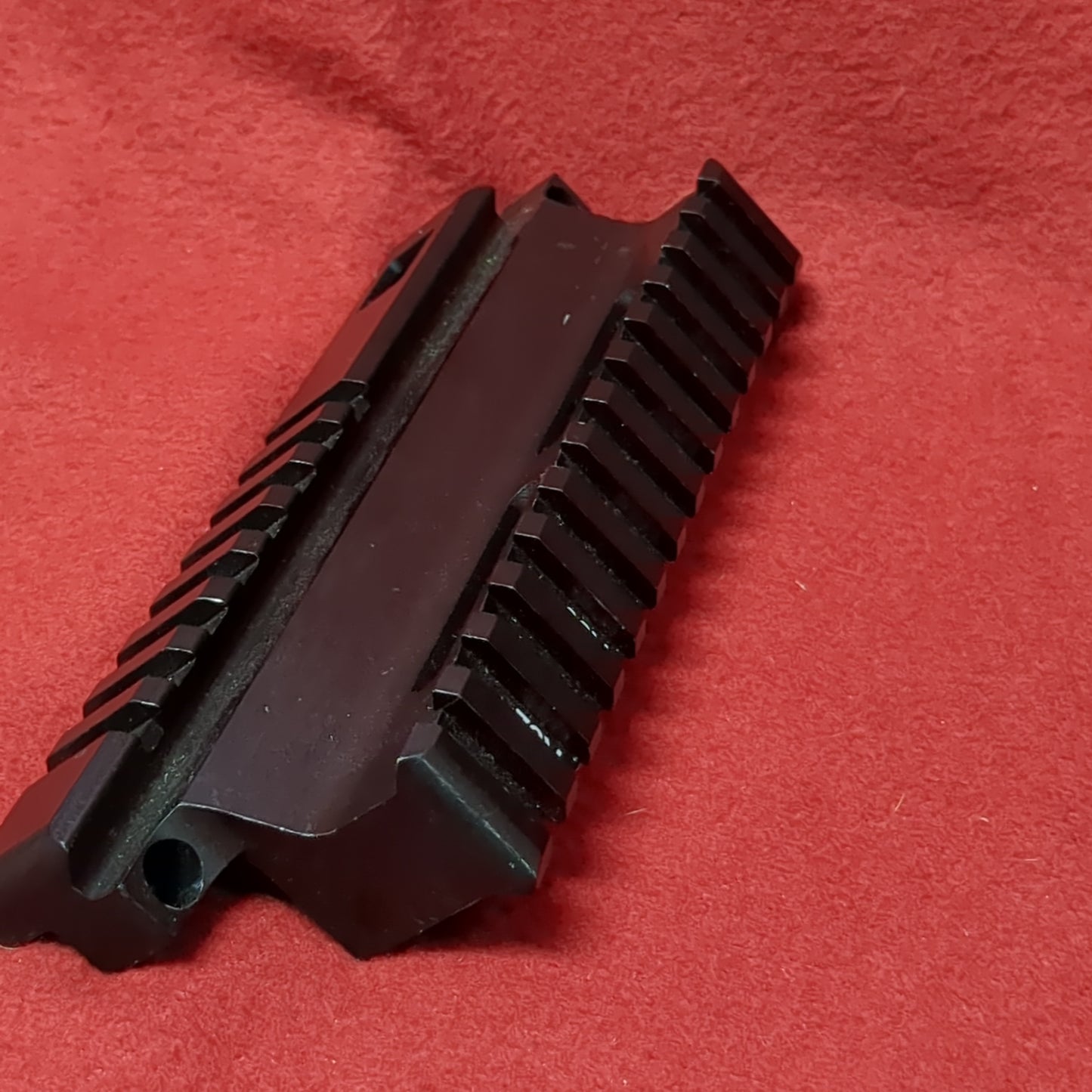 M249 Saw Rail Adapter Right/Bottom Assembly Excellent Condition (FB18-MAY360)