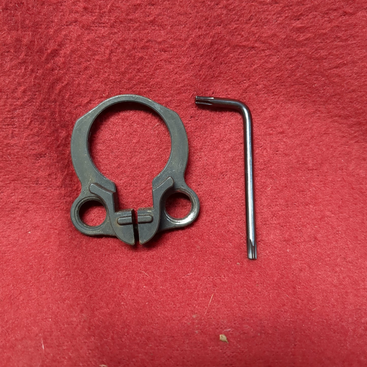 Blackhawk M4 Storm Sling Adapter W/Allen Key Good Condition (FB18-MAY374)
