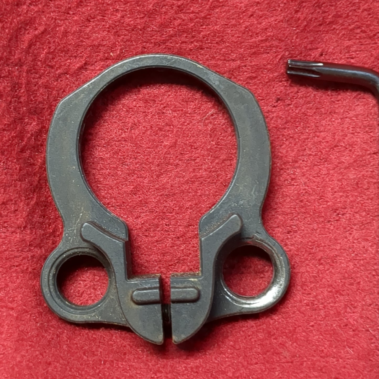 Blackhawk M4 Storm Sling Adapter W/Allen Key Good Condition (FB18-MAY374)
