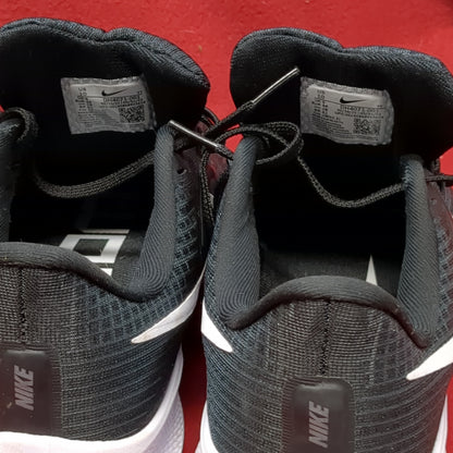 Nike Air Zoom Running Shoes Size 10 (hc08-MAY391)