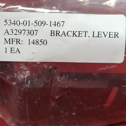 NOS US Army Black Bracket Lever NVG Helmet Base Plate w Screw (BAR ac04-JUN18)