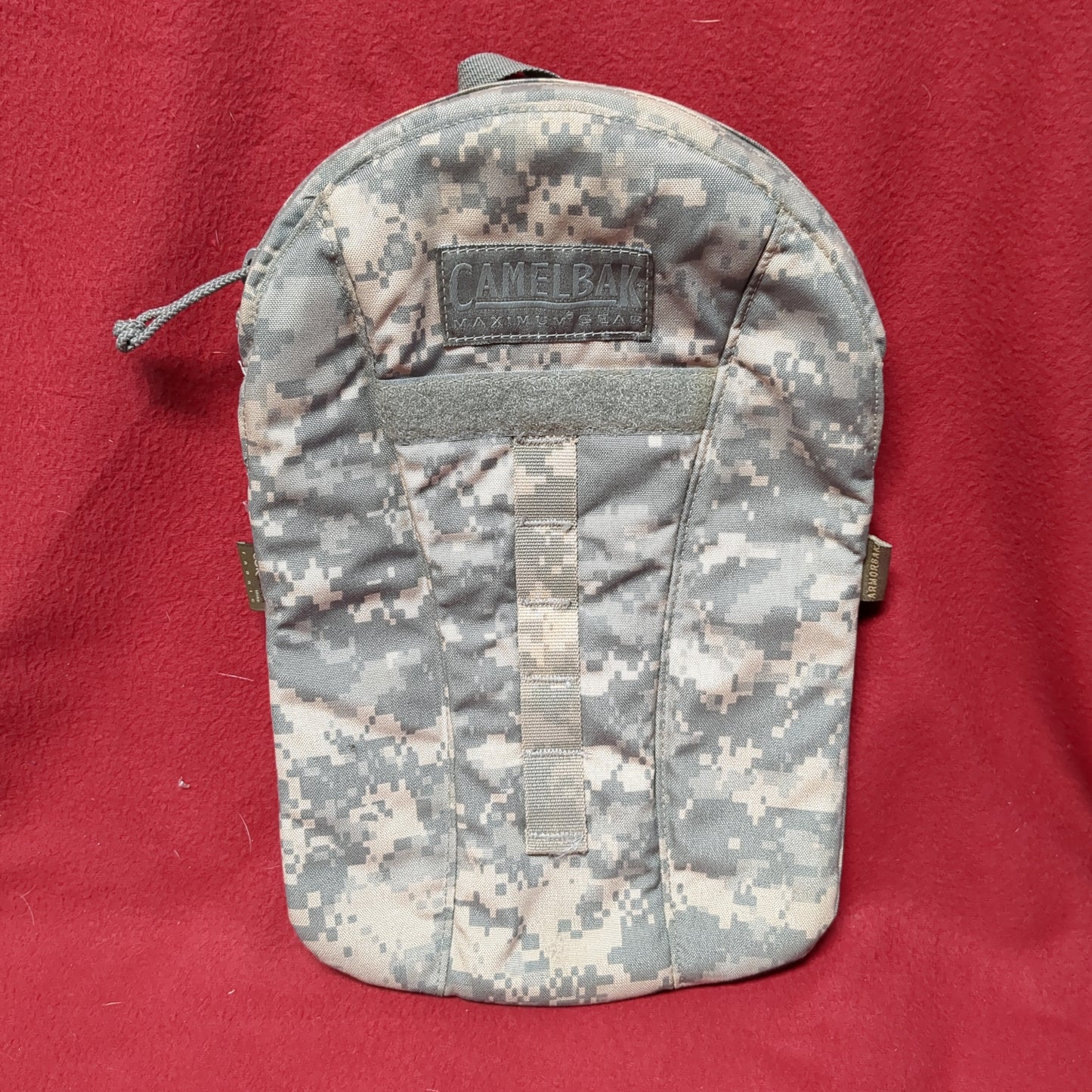 US Army ArmorBak CamelBak Hydration Carrier Only W/O Buckles ACU Pattern 100oz Good Condition (db01-JUN166)
