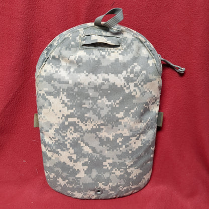 US Army ArmorBak CamelBak Hydration Carrier Only W/O Buckles ACU Pattern 100oz Good Condition (db01-JUN166)