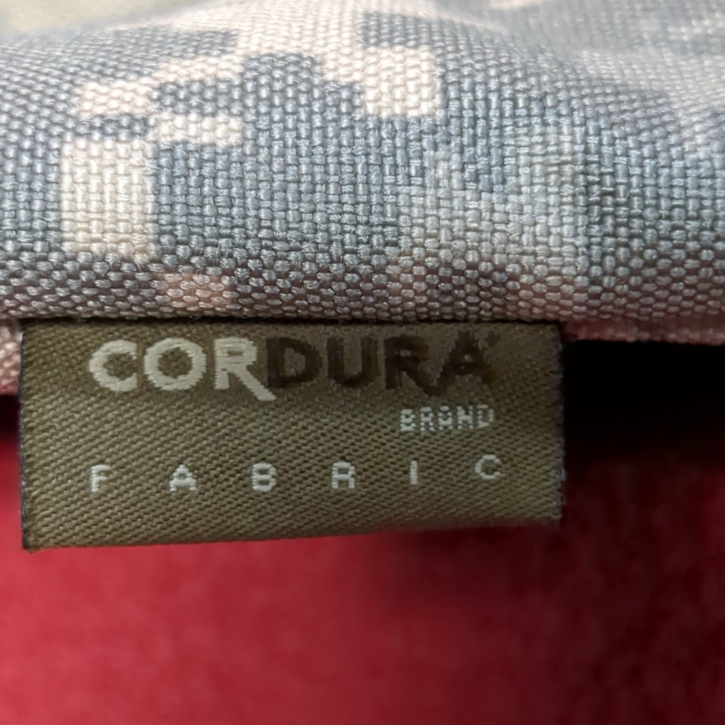 US Army ArmorBak CamelBak Hydration Carrier Only W/O Buckles ACU Pattern 100oz Good Condition (db01-JUN166)