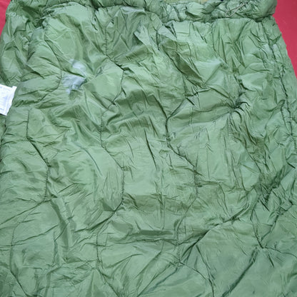 P/O Ajungilak Sleeping Bag Winter OD Green w Stuff Sack (15cc-JUL334)