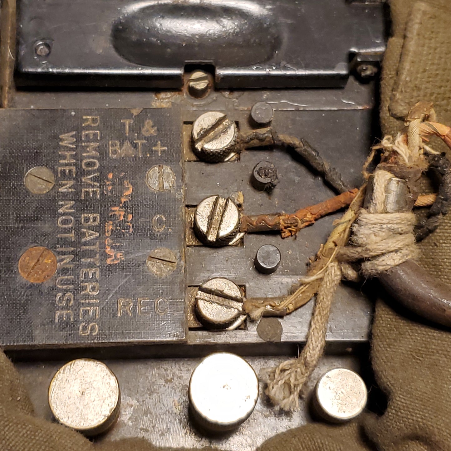 Vietnam Era Telephone Set TS-9-AJ w/ Case CY-1181/TT Vintage (16S (ab07-r)
