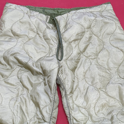 Vintage US Army Cold Weather Liner Trousers Medium (cw- ea04-AUG34)