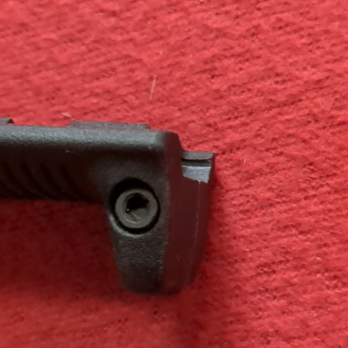 Magpul AFG-2 Angled Forend Grip (FB17-AUG70)