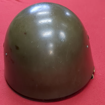Vintage 1976 French Paratrooper Helmet (aa09-88)