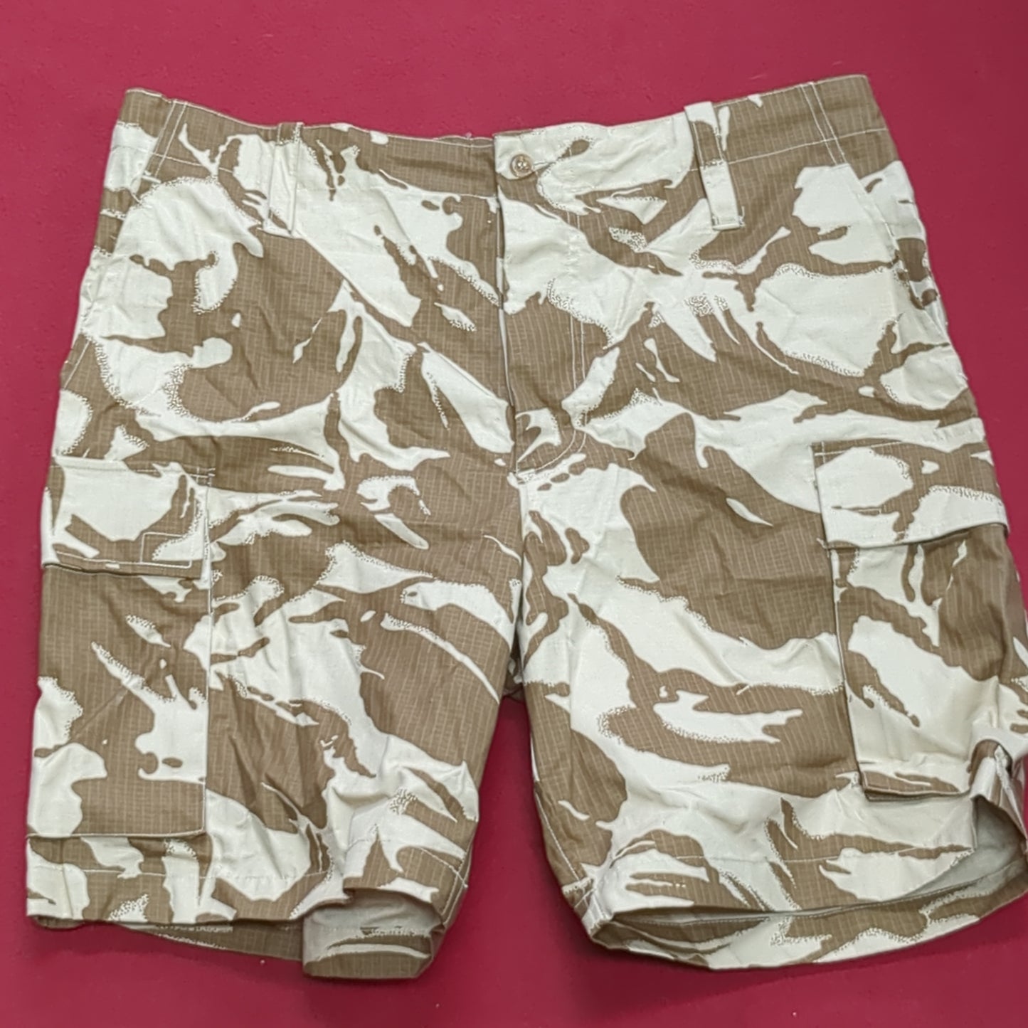 Vintage Romanian RipStop Vastez Shorts 52i (aa14-17)