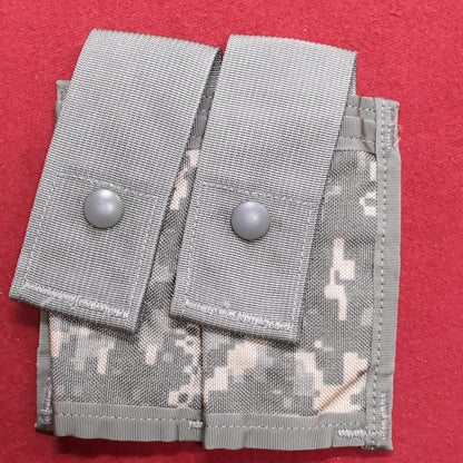 US Army 40 MM Pouch (Double) UCP Molle II Excellent Condition (fb12-AUG130)