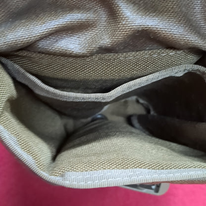 NEW (without tag) Coyote Canvas Magazine Pouch (aa04-42)