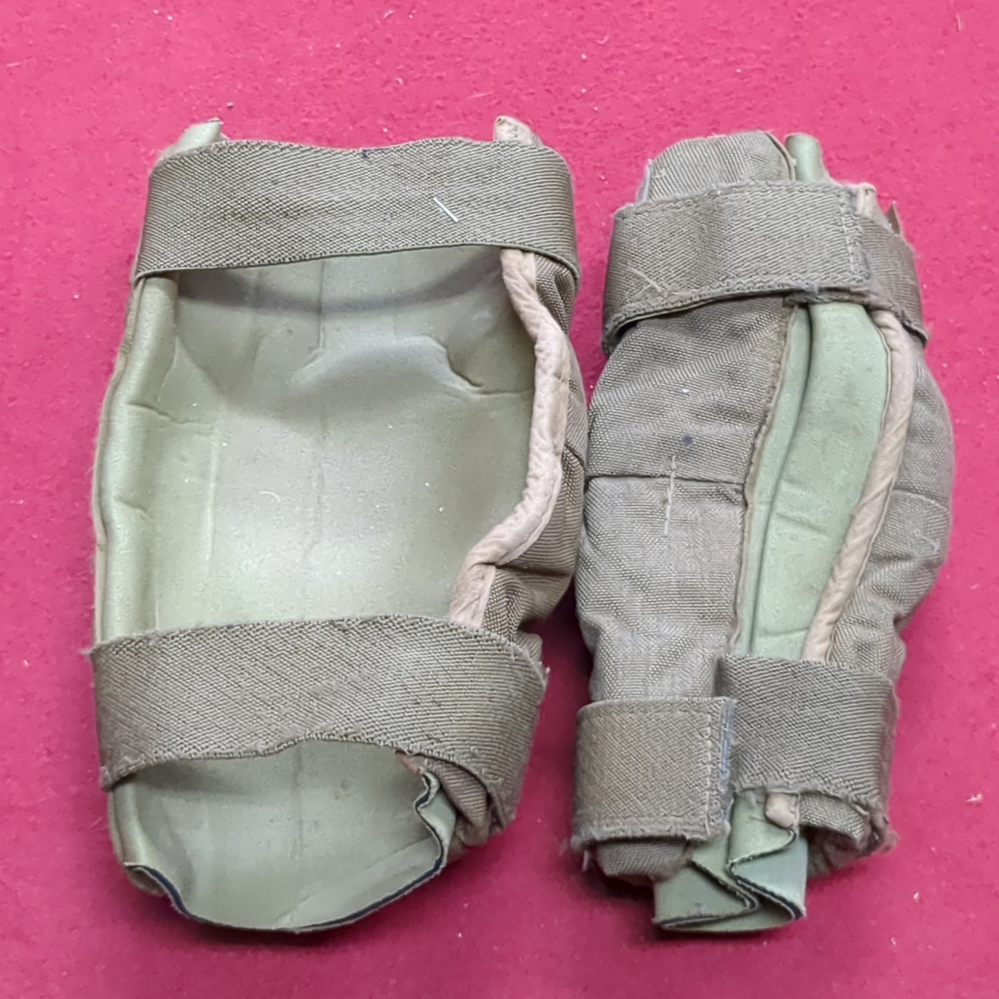US Military Issue Small Coyote Brown Elbow Pads Alta (aa06-11)