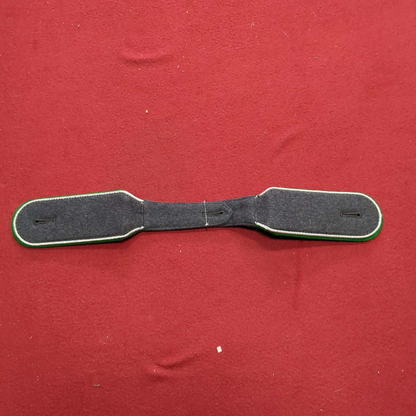 Original Set of unknown German Epaulets (11s (ab10-L)