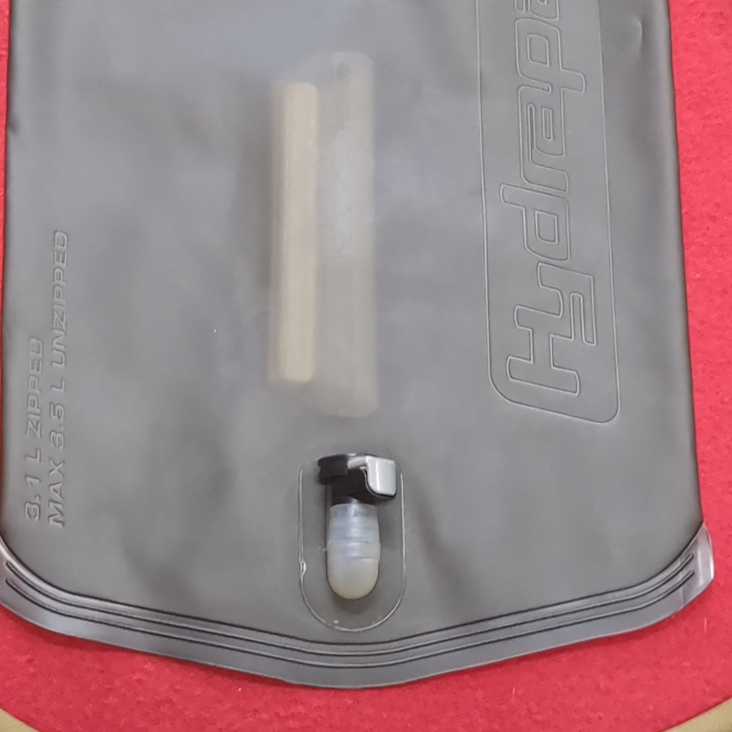 SKD Tactical 3.1 - 3.5L Liter Hydrapack Short Profile Bladder PIG (08o- db01-AUG189)