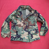VINTAGE Small X-Short BDU Woodland Cold Weather Field Jacket (15s17)