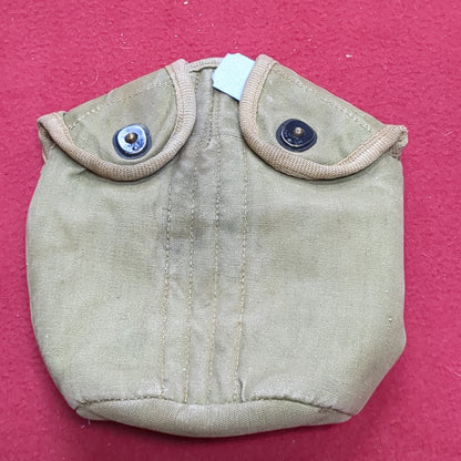 WWII Canteen Pouch Cover  Vintage (16S (ab07-p)