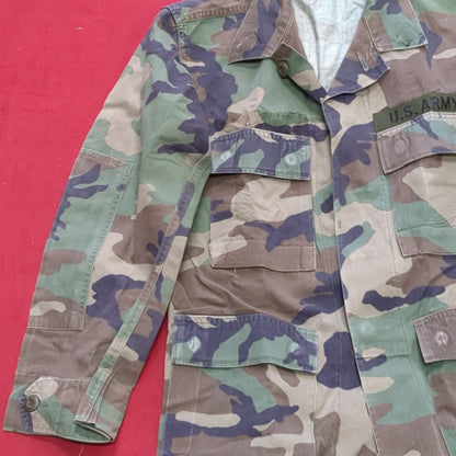 US Army Woodland Camo Coat Size Small X-Short (20s ac15-24)