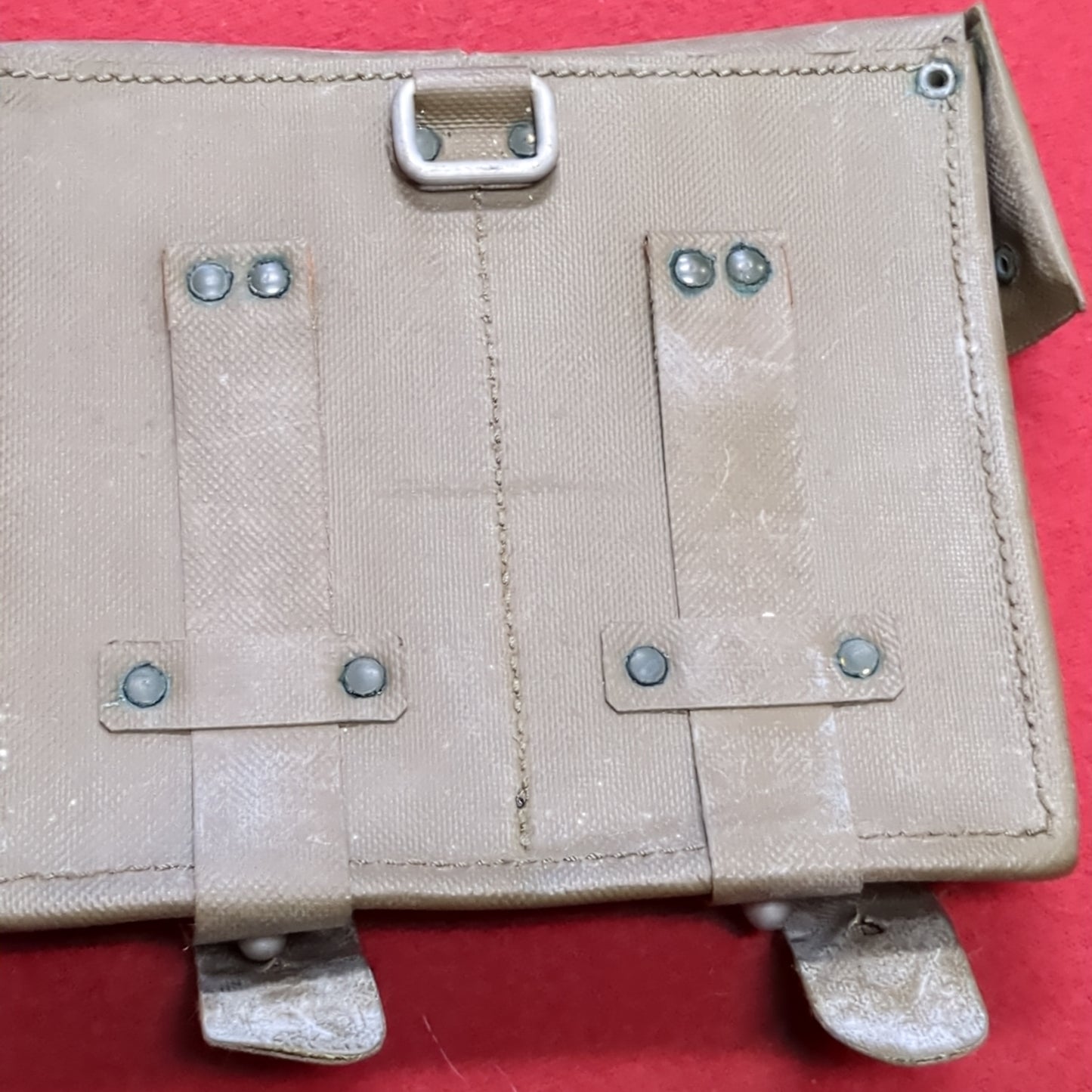 VINTAGE German Bundeswehr Leather Plastic Olive Pouch (21s ac15-15)