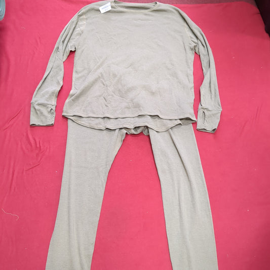 NWT X-Large Reg Top/Large Long Pant SET OF US Army Insulated Cold Weather Flame Resistant FRAC Moisture Wicking (cw- ea04-AUG218)
