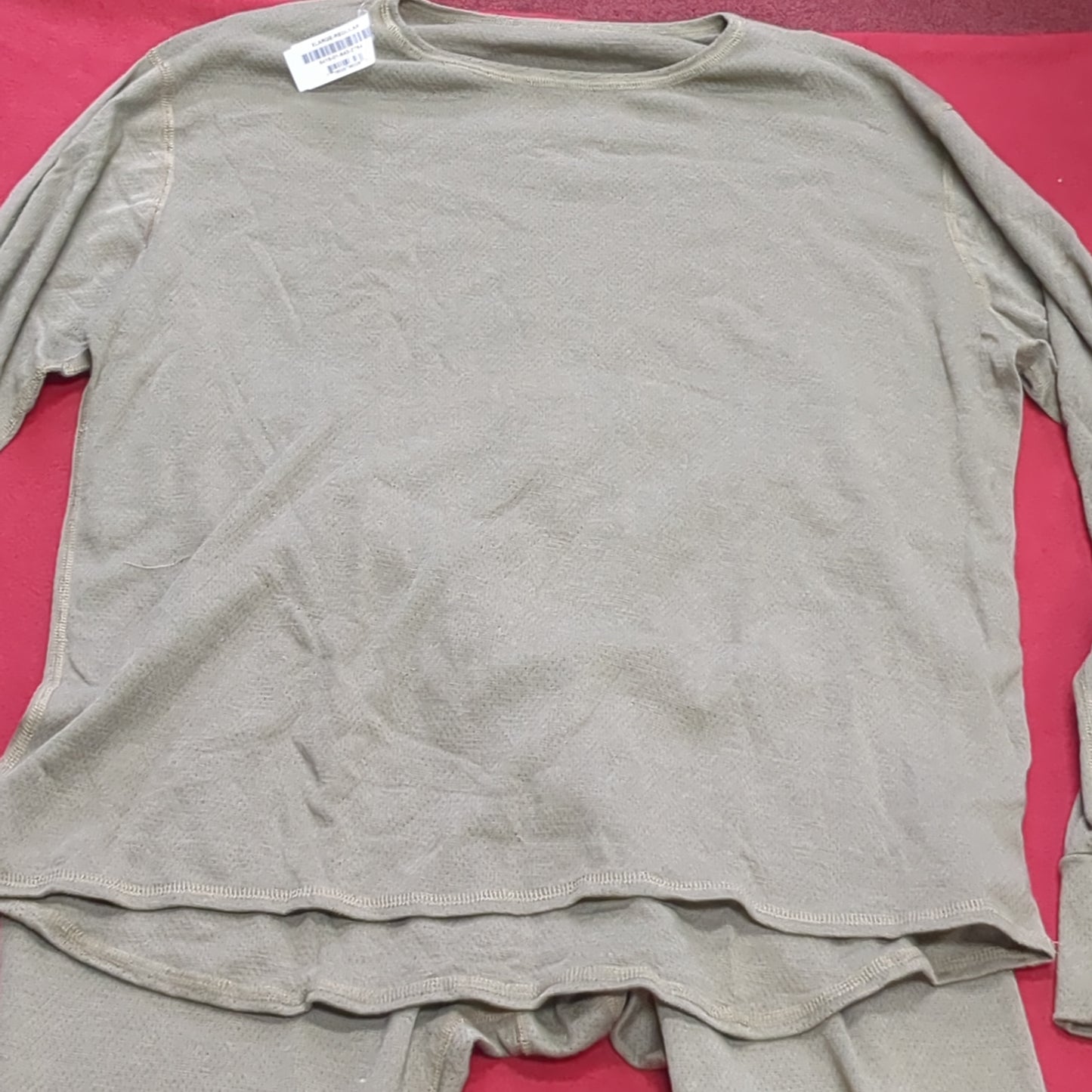 NWT X-Large Reg Top/Large Long Pant SET OF US Army Insulated Cold Weather Flame Resistant FRAC Moisture Wicking (cw- ea04-AUG218)