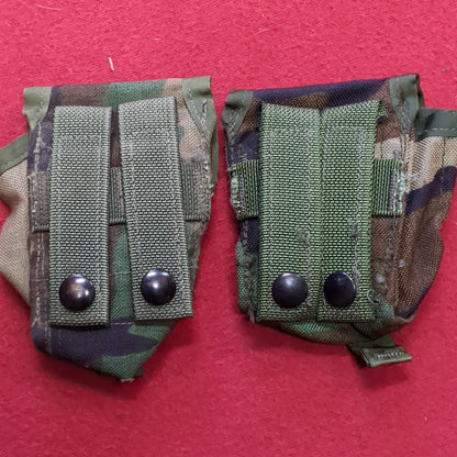 - Lot of 2 - US Army Hand Grenade Molle II BDU Woodland Pouch (28s44)