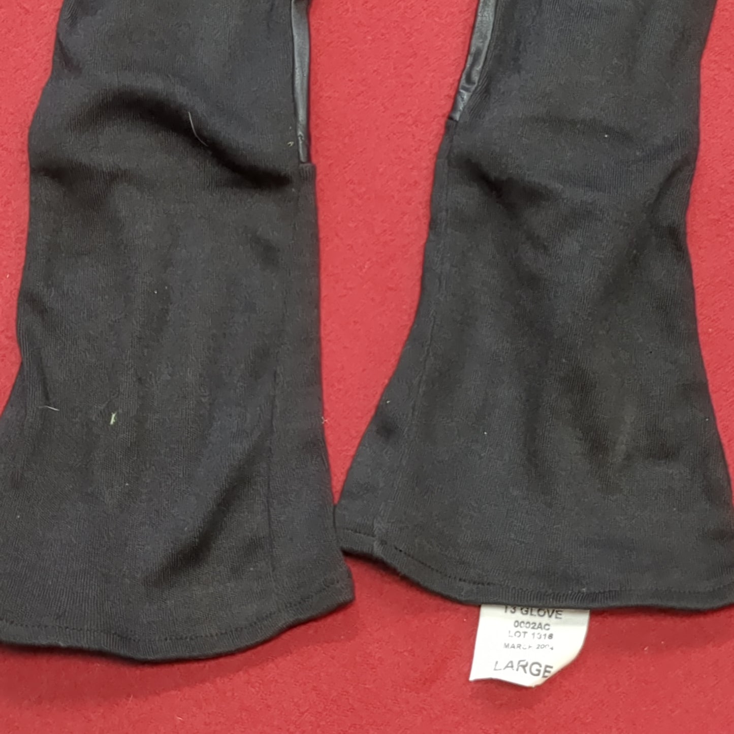 Pair of CLOUTIER Black Flyer Gloves Size Large (cb04-7)