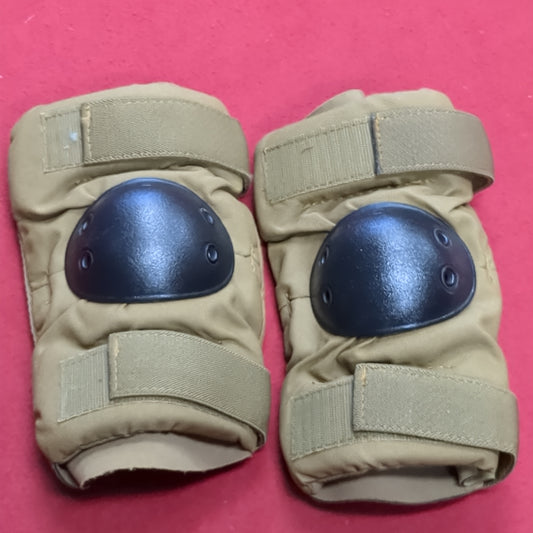 US Army Coyote Elbow Pads Size Large (cb04-24)