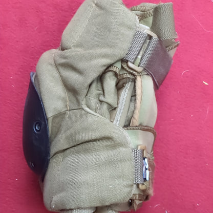 US Army Bijans Medium Coyote Knee Elbow Pad Set Used (GCG2- da12-AUG260)