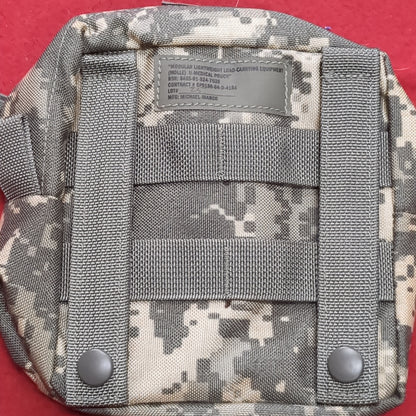 US Army Load Carrying Medical Pouch UCP ACU Molle II Excellent Condition (fb12-AUG268)