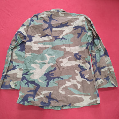 US Army US Army MEDIUM LONG Uniform Top BDU Woodland Pattern (10CR ca8-9)