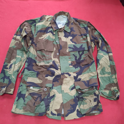 US Army MEDIUM X-LONG Uniform Top Cold Weather BDU Woodland Pattern Used (bdu2-FA13-FEB133)