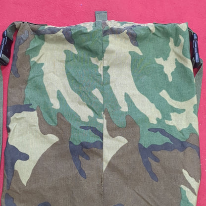 US Army BDU Equipment Bag Carrier Excellent Condition (cbrn ac01-AUG325)