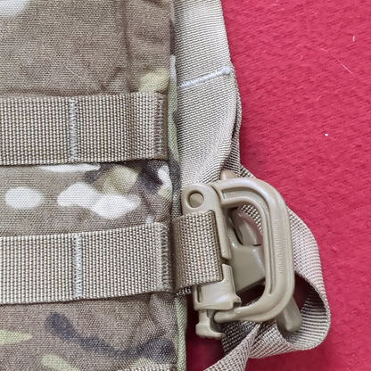 US Army Issued Tactical MOLLE Hydration 3L *carrier Only*  Good Condition (08o- db01-AUG350)