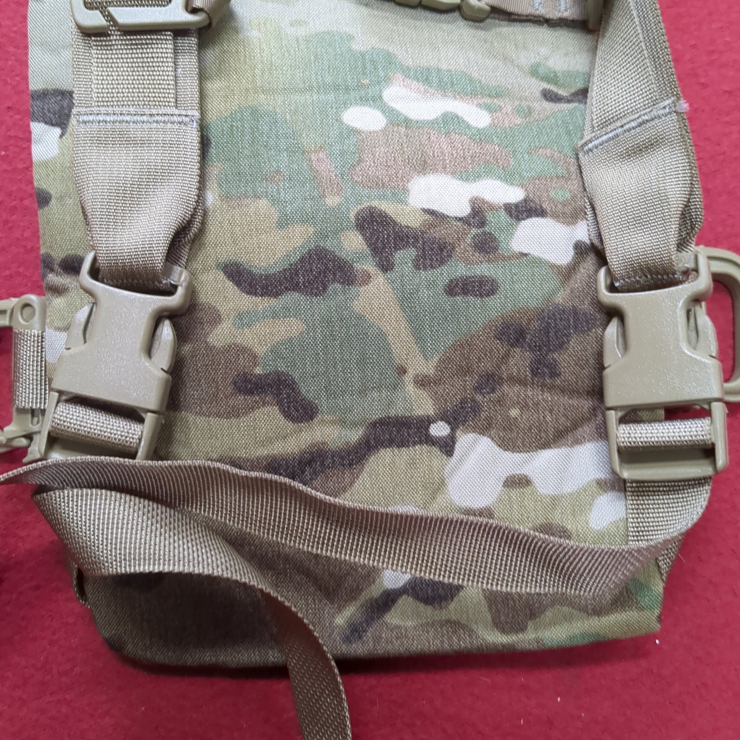 US Army Issued Tactical MOLLE Hydration 3L *carrier Only*  Good Condition (08o- db01-AUG350)