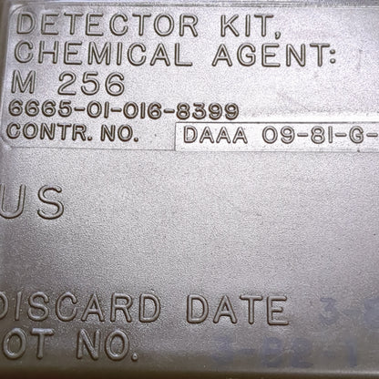 US Army M256A1 Chemical Detector Kit Complete in Box (11cc ca12-09)