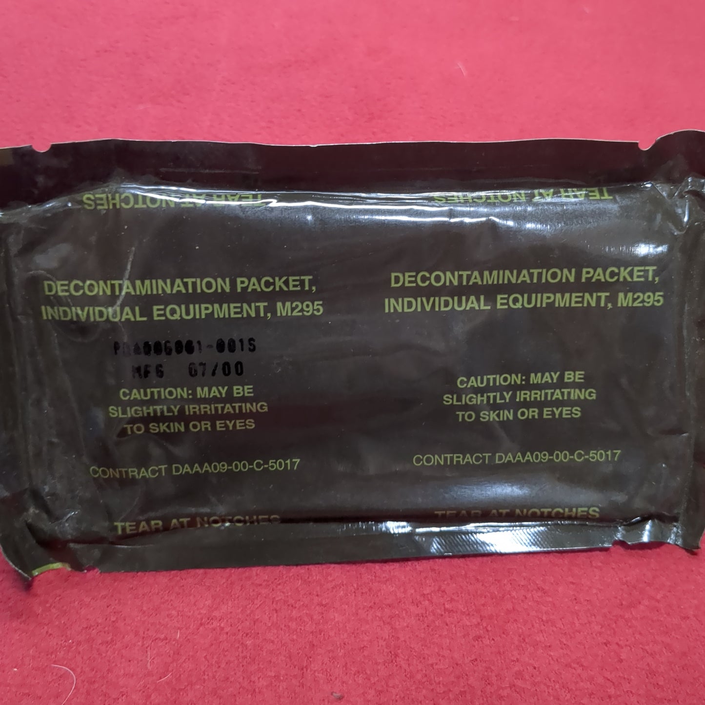US Army M295 Individual Equipment Decontamination Packet (11cc ca12-10)