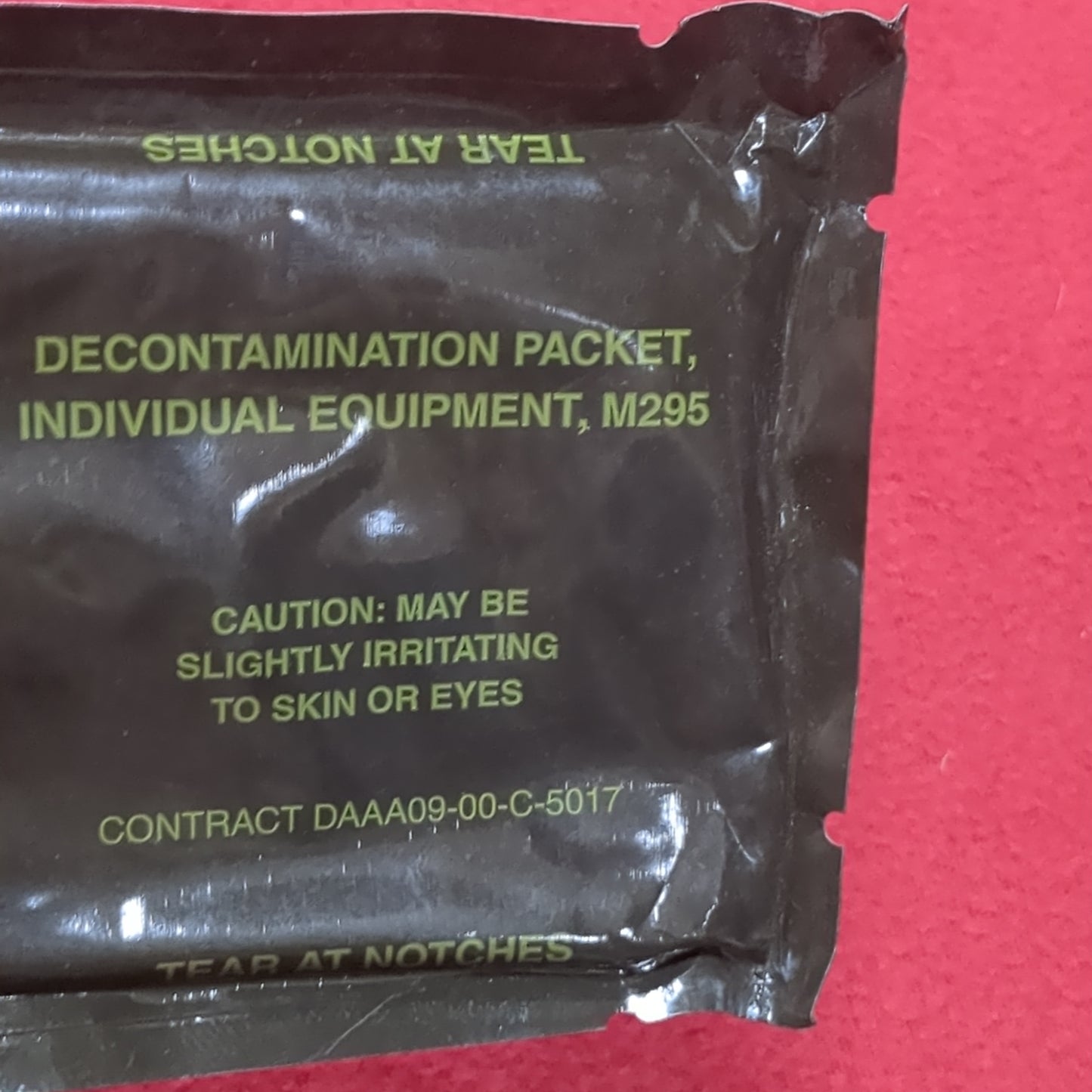 US Army M295 Individual Equipment Decontamination Packet (11cc ca12-10)